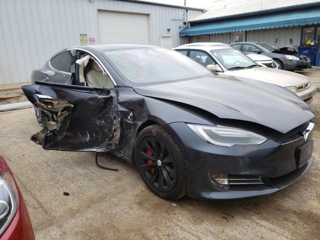 Tesla Model s (2017)