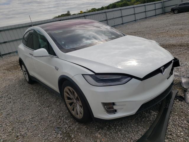 Tesla Model x (2017)