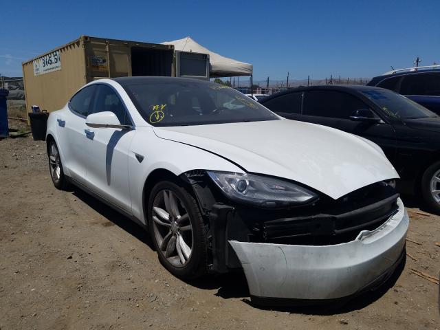 Tesla Model s 85 (2015)