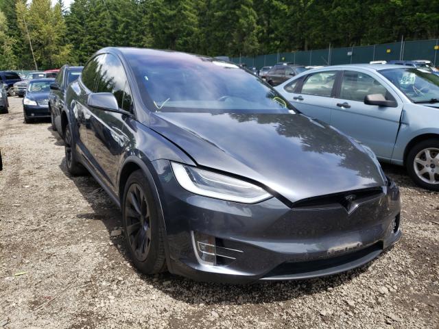 Tesla Model x (2016)