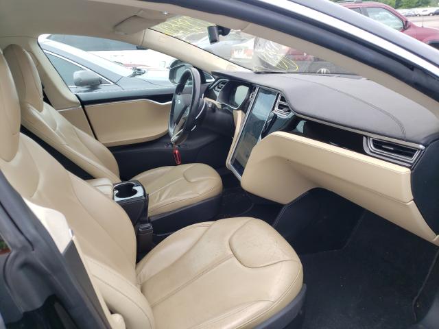 Tesla Model s (2014)