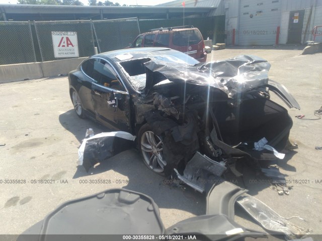 Tesla Model s (2015)