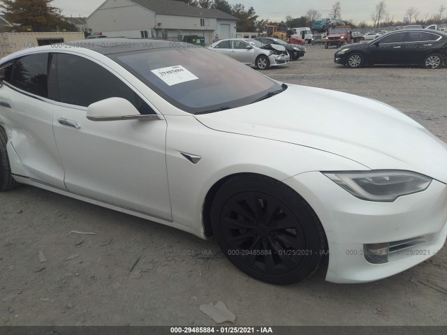 Tesla Model s (2016)