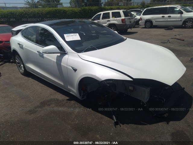 Tesla Model s (2017)