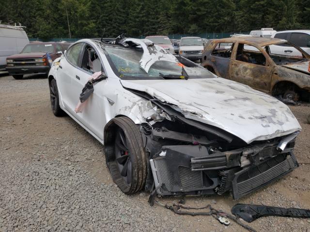 Tesla Model s (2016)