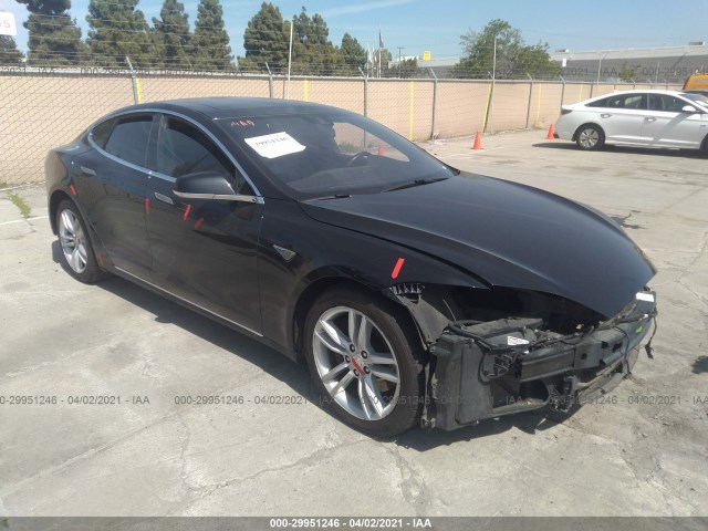 Tesla Model s (2016)