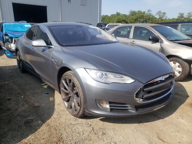Tesla Model s (2013)