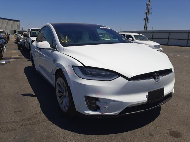 Tesla Model x (2016)