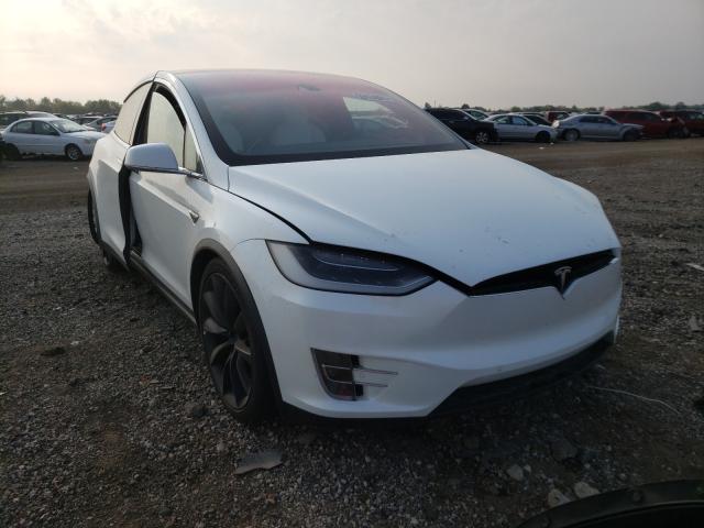 Tesla Model x (2016)