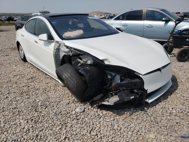 Tesla Model s (2016)