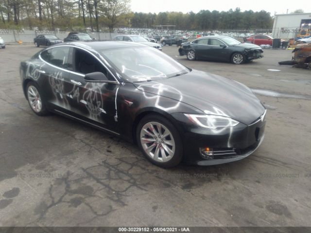 Tesla Model s (2018)