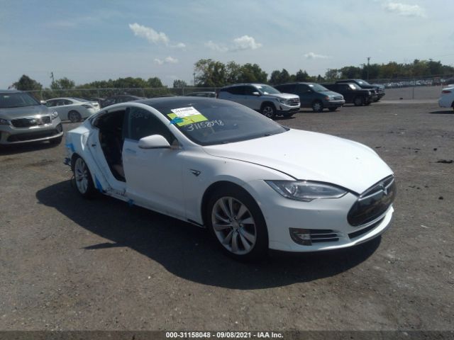 Tesla Model s (2015)