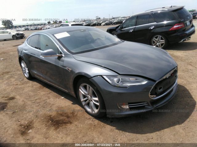 Tesla Model s (2013)