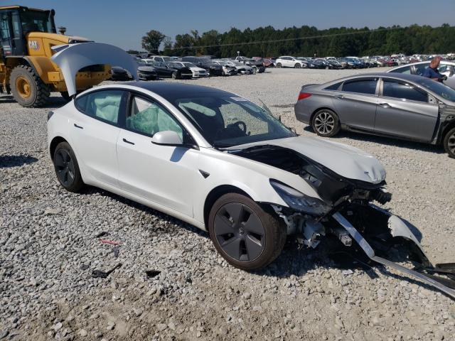 Tesla Model 3 (2021)
