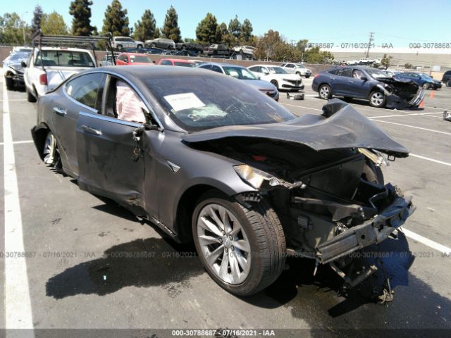 Tesla Model s (2018)
