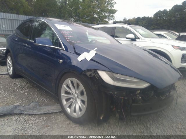Tesla Model x (2020)