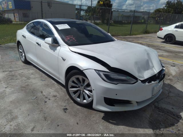 Tesla Model s (2016)