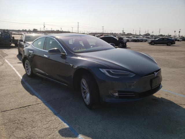 Tesla Model s (2018)