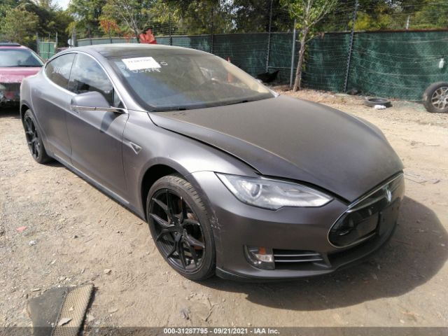 Tesla Model s (2014)