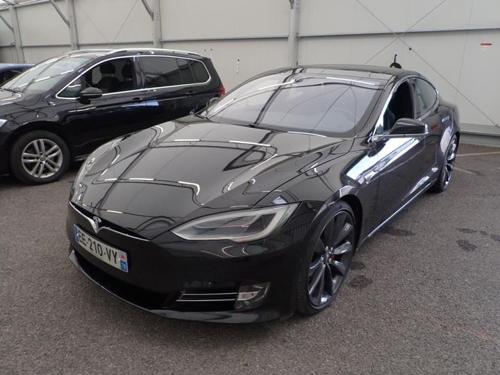 Tesla Model s (2016)