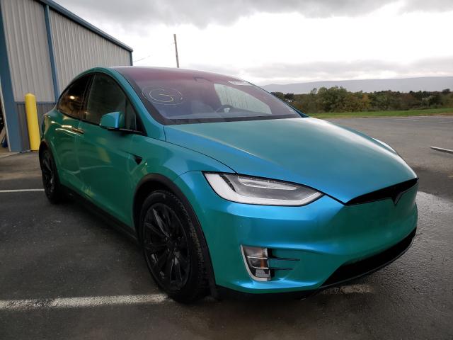 Tesla Model x (2017)