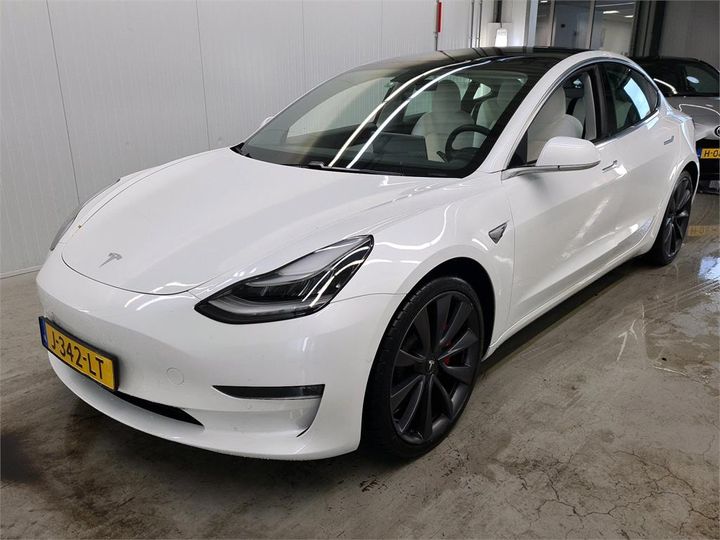 Tesla 3 (2020)