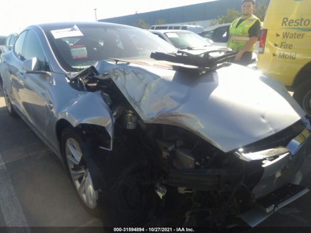 Tesla Model s (2018)