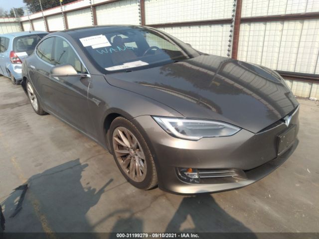 Tesla Model s (2016)