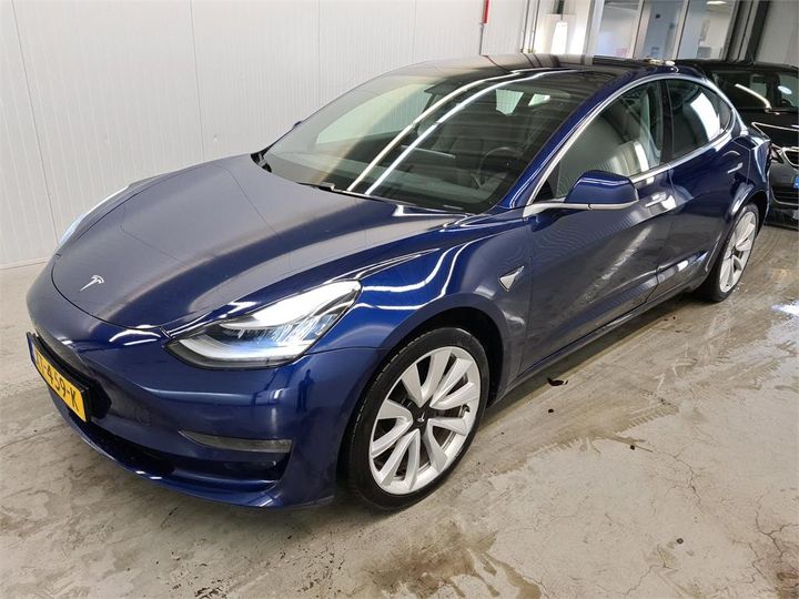 Tesla 3 (2019)