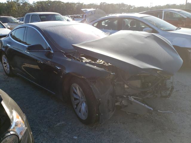 Tesla Model s (2019)