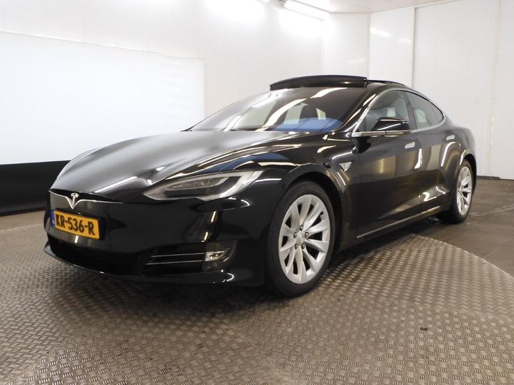 Tesla Model s (2016)