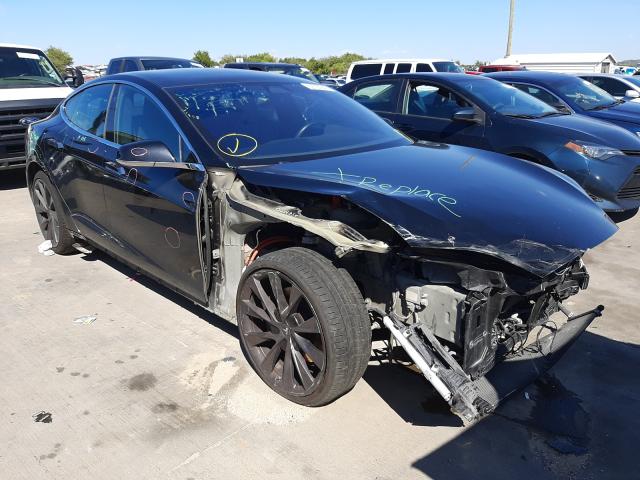 Tesla Model s (2018)