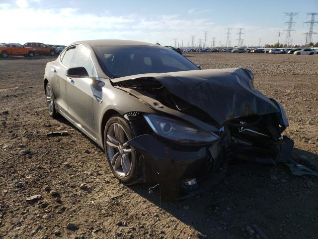 Tesla Model s (2016)