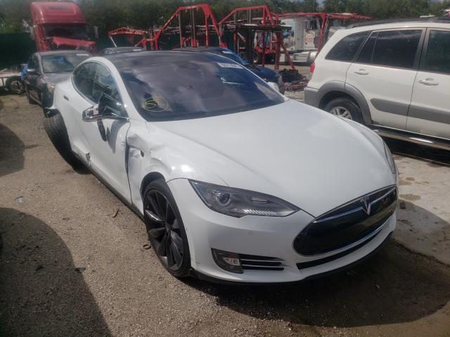 Tesla Model s (2016)