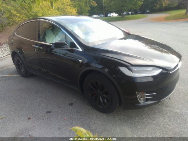 Tesla Model x (2016)