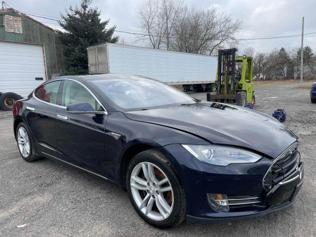 Tesla Model s (2014)
