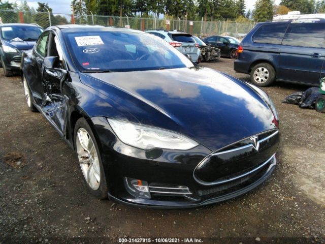 Tesla Model s (2015)