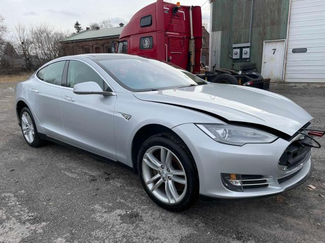 Tesla Model s (2013)