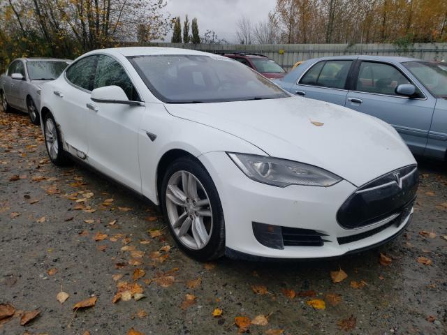Tesla Model s (2015)