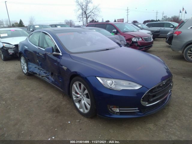 Tesla Model s (2016)