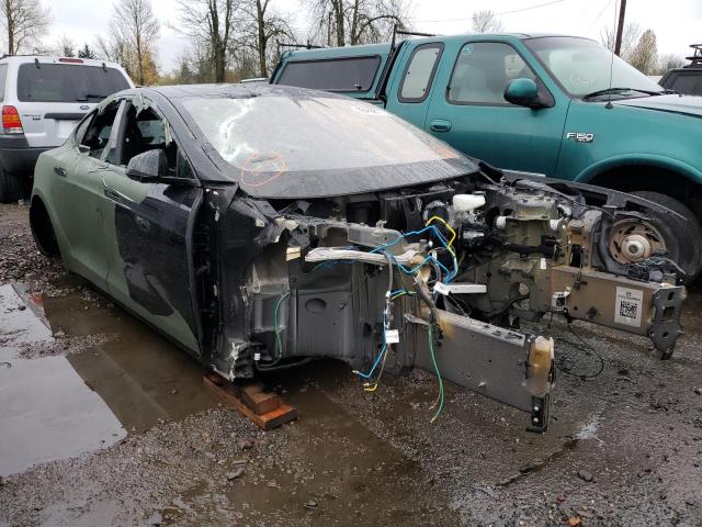 Tesla Model s (2021)