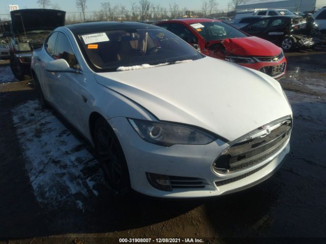 Tesla Model s (2013)