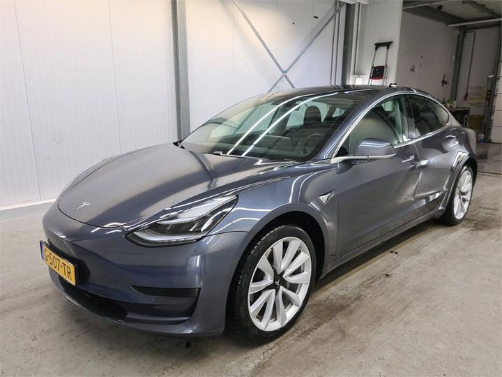 Tesla 3 (2019)