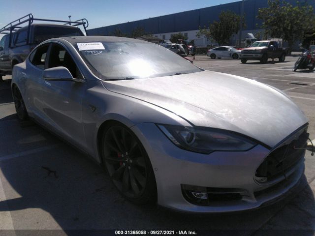 Tesla Model s (2014)