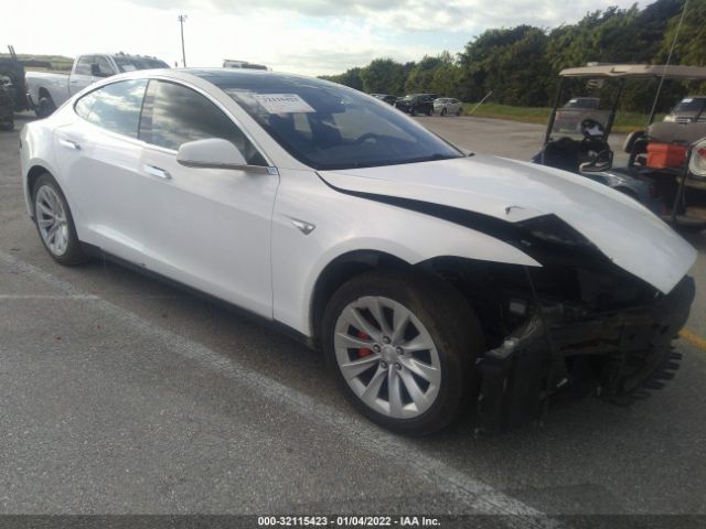 Tesla Model s (2015)