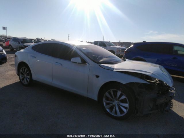 Tesla Model s (2015)