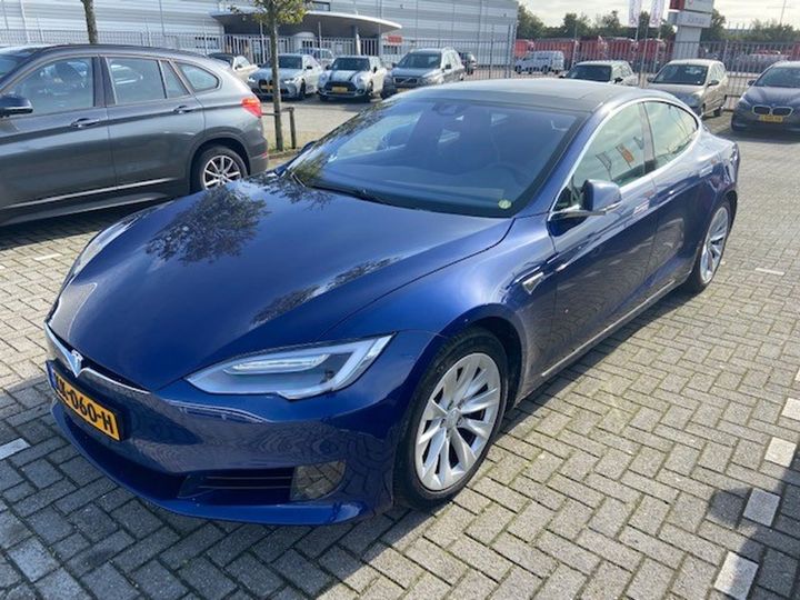 Tesla Model s (2016)