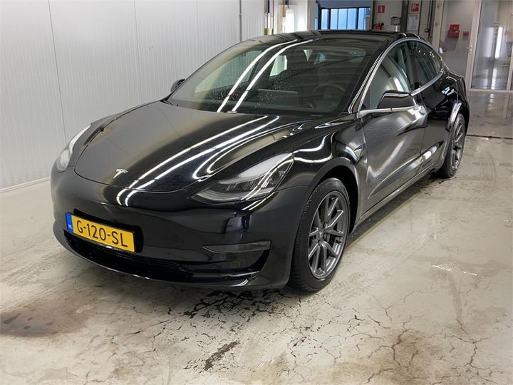 Tesla 3 (2019)