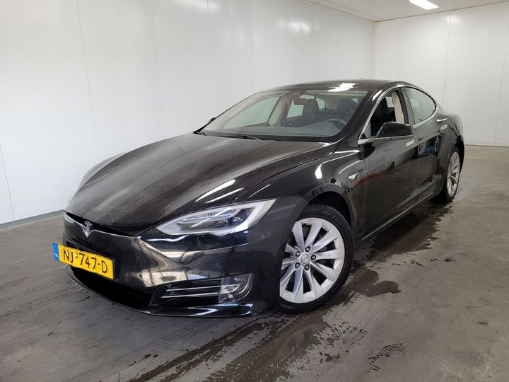 Tesla Model s (2017)