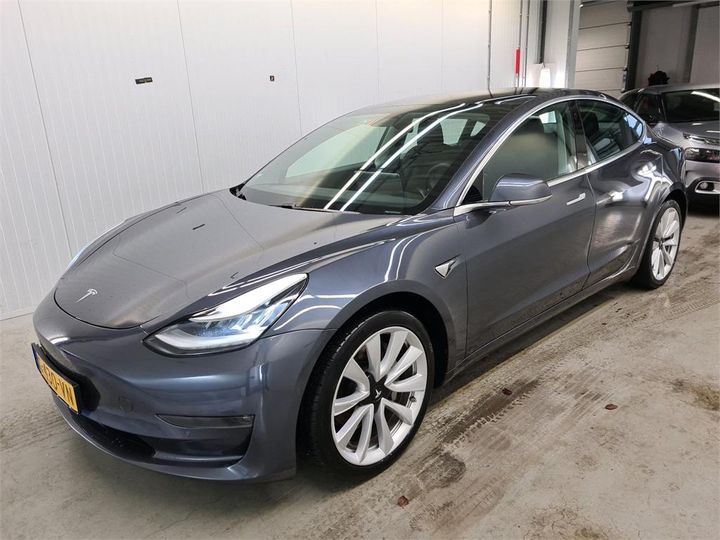 Tesla 3 (2019)